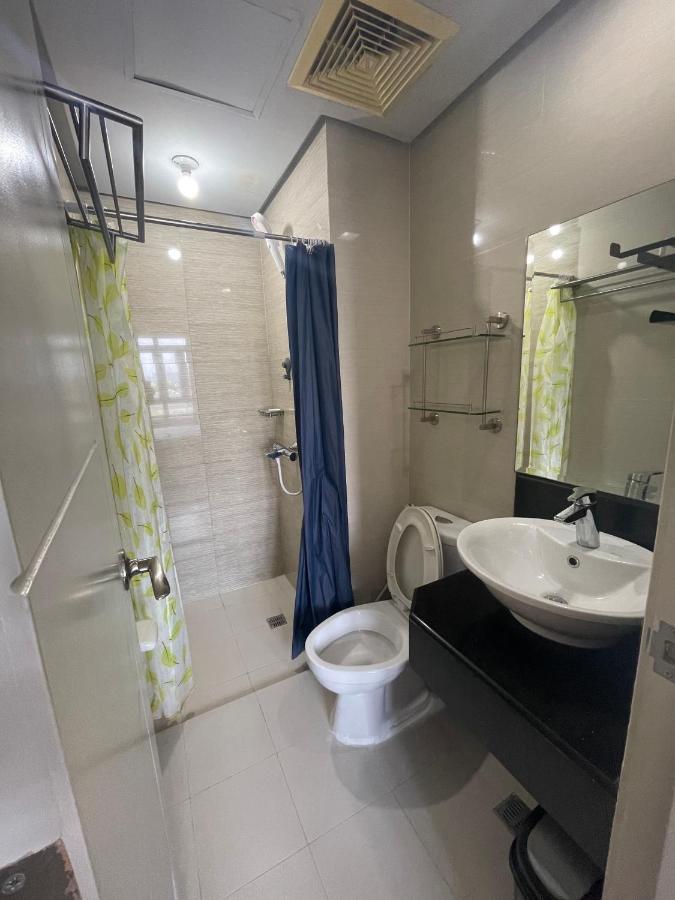 4J North Wing - 150 Newport Boulevard, Near Terminal3 Airport Manila Bagian luar foto
